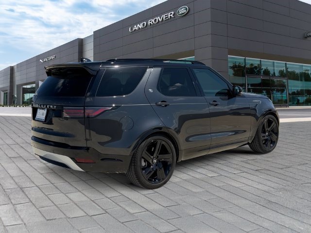 Certified 2026 Land Rover Discovery Limited Edition AWD/4WD image 5