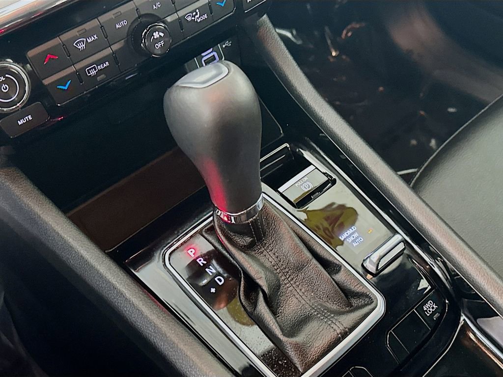 Certified 2024 Jeep Compass Limited image 25