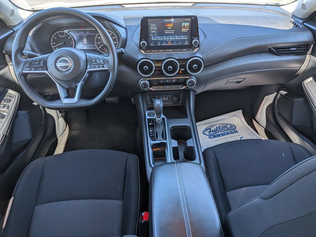 Used 2025 Nissan Sentra SV FWD image 19