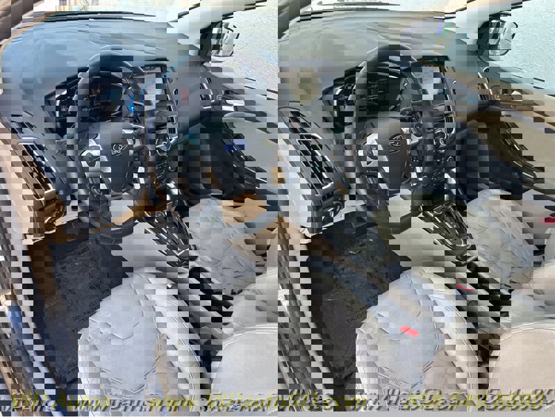 Used 2015 Ford Focus Electric Hatchback image 16