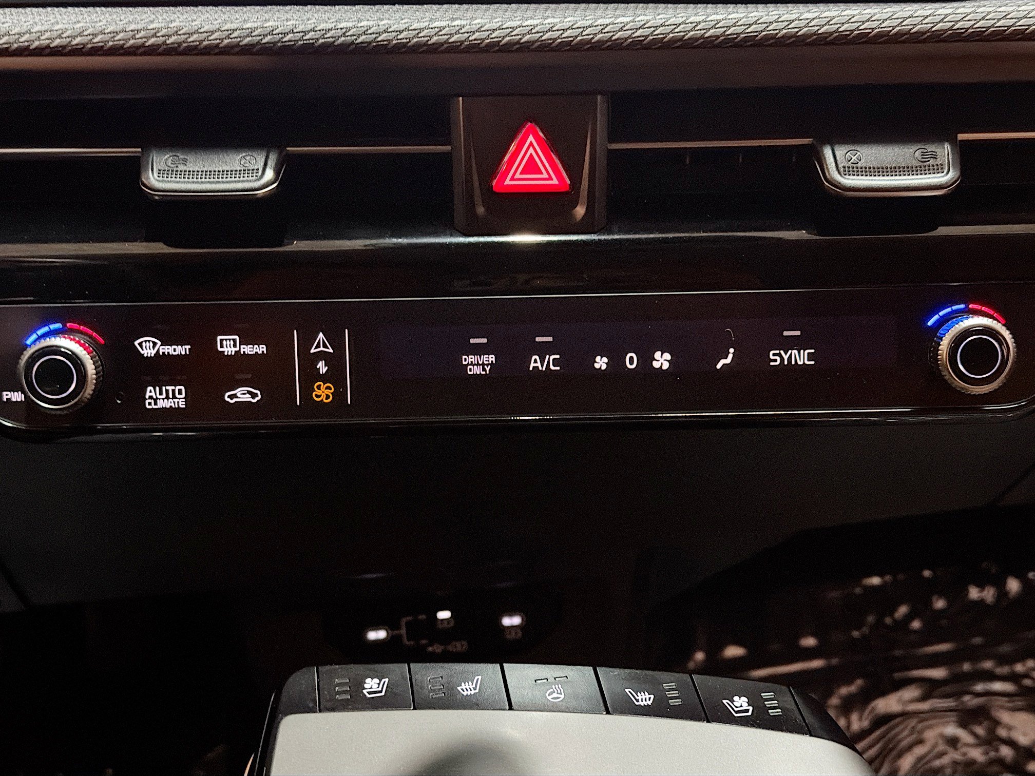 Used 2025 Kia EV6 Wind image 24