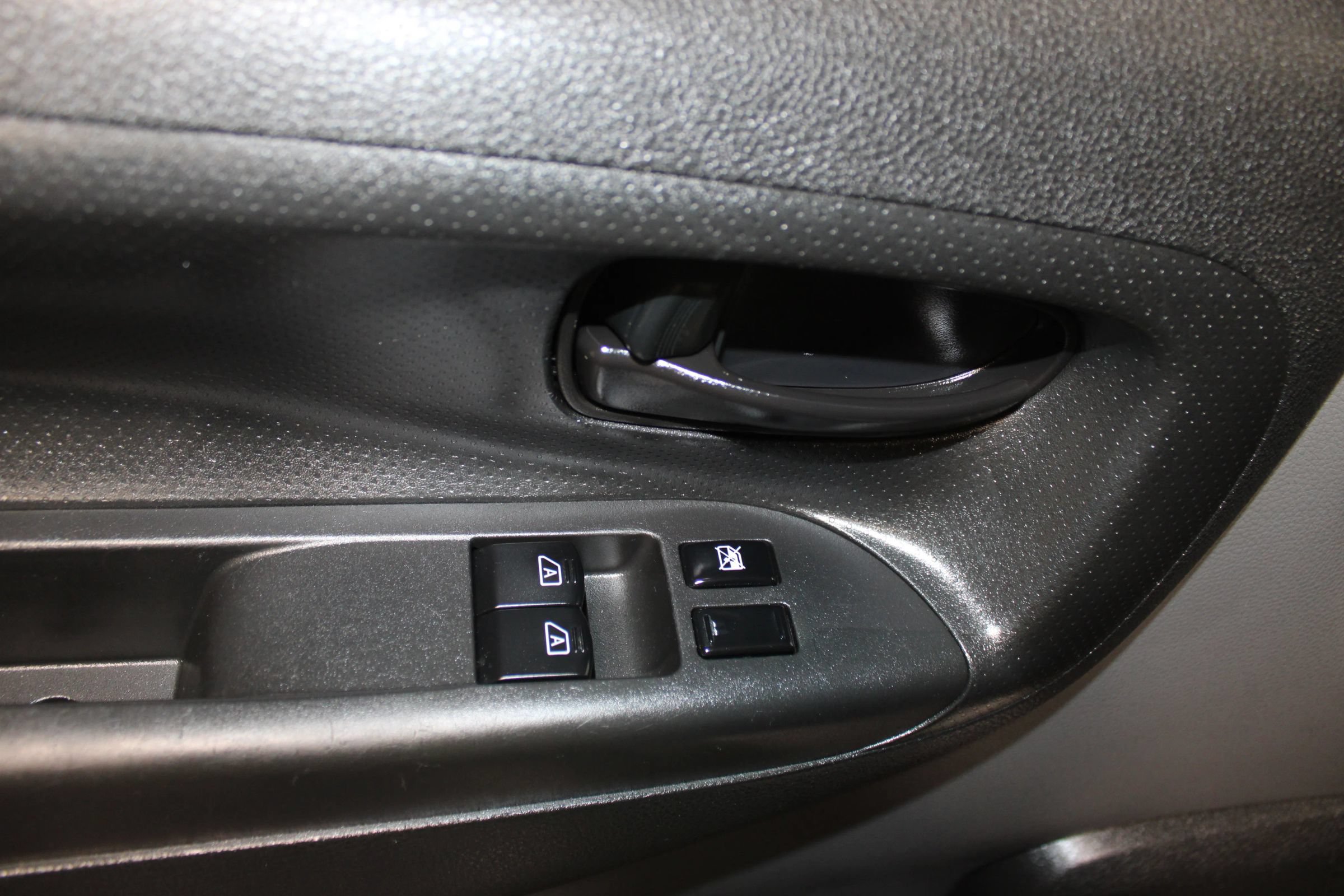 Used 2019 Nissan NV200 S w/ Cruise Control Package FWD image 10