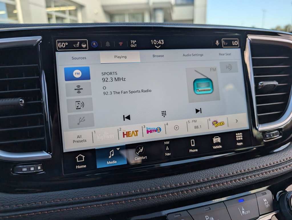 New 2026 Chrysler Pacifica Pinnacle image 26