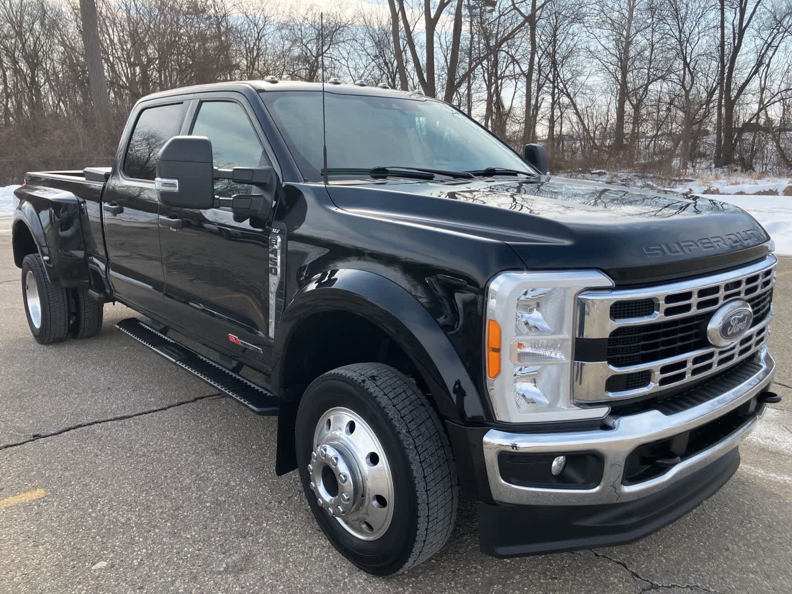 Used 2023 Ford F450 XLT w/ 360-Degree Camera Package image 3