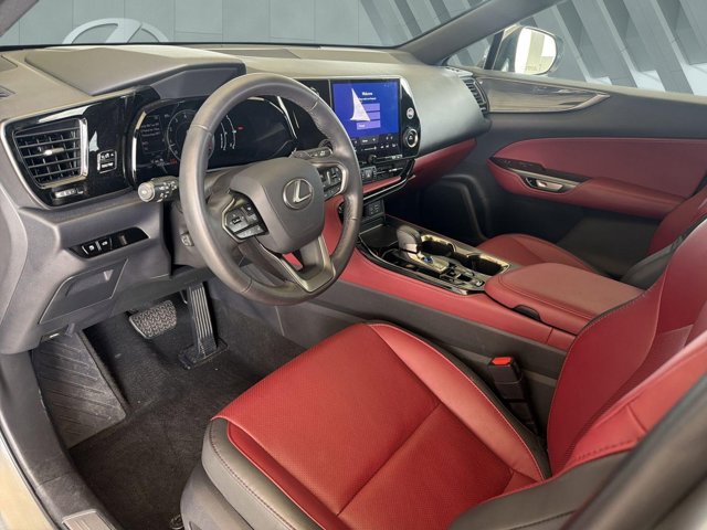 Certified 2025 Lexus NX 250 FWD w/ Towing Package (2000 Lbs) image 10