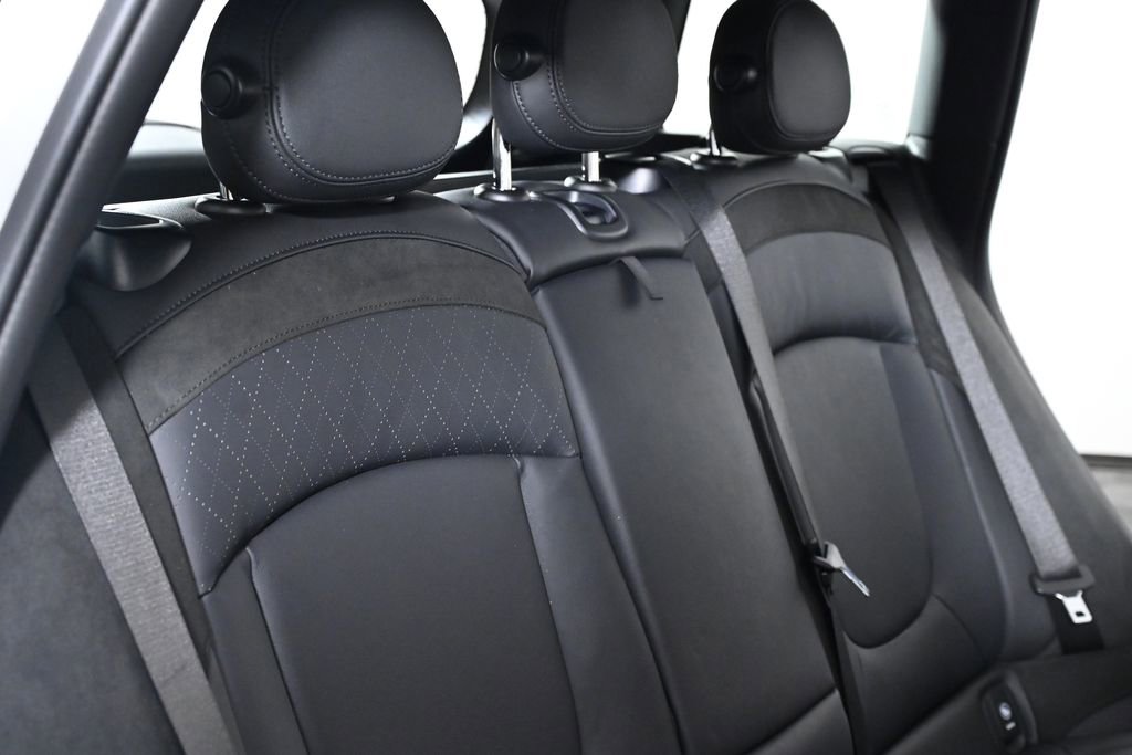 Certified 2023 MINI Cooper Clubman S image 27