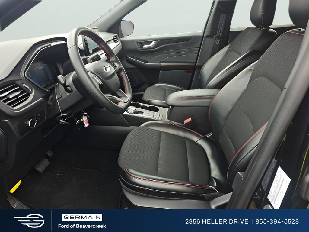 Used 2025 Ford Escape ST-Line AWD/4WD image 11