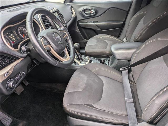 Used 2015 Jeep Cherokee Latitude w/ Comfort/Convenience Group image 15