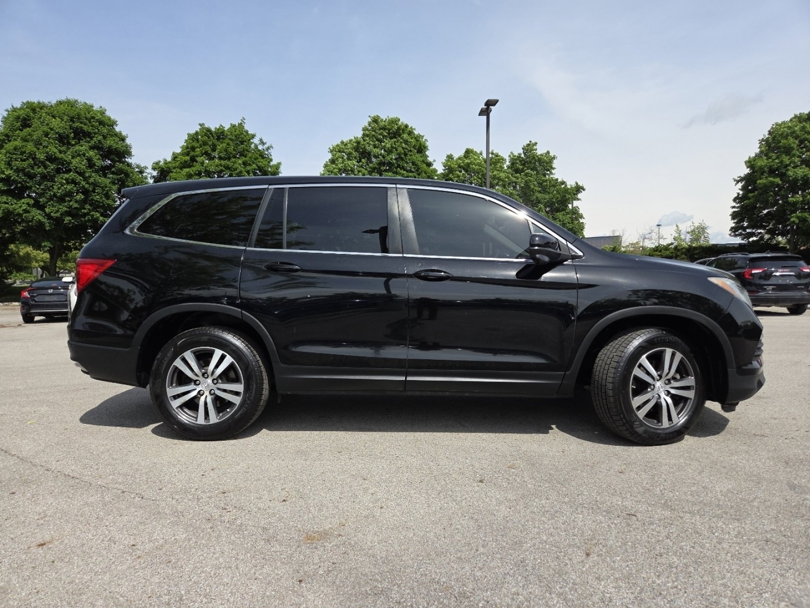 Certified 2017 Honda Pilot EX-L image 24