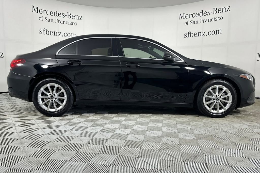Certified 2019 Mercedes-Benz A 220 image 3