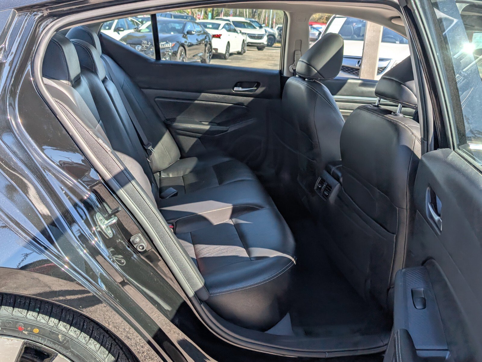 Used 2019 Nissan Altima 2.5 Platinum image 18