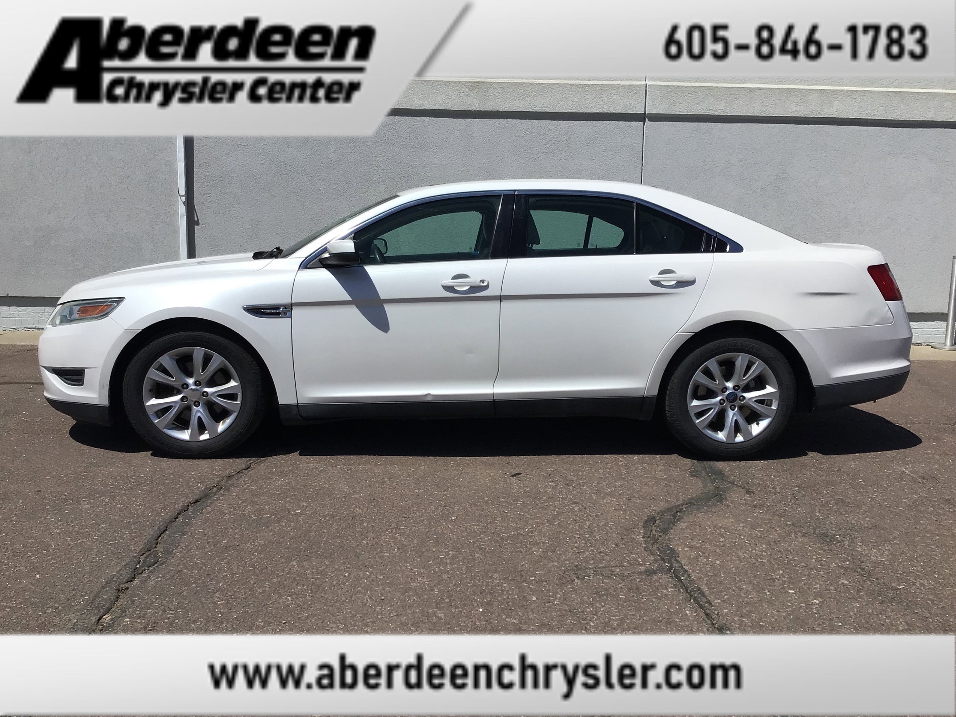 Used 2012 Ford Taurus SEL