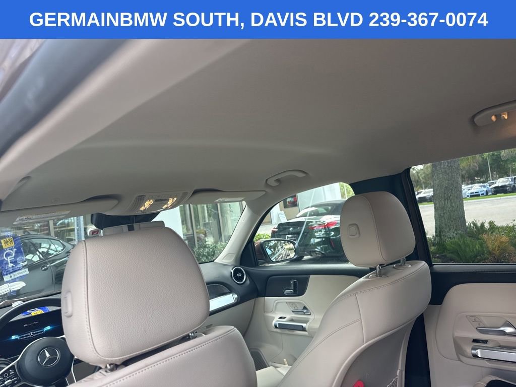 Used 2023 Mercedes-Benz GLB 250 image 32
