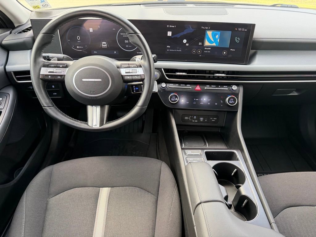 Certified 2024 Hyundai Sonata SEL w/ Convenience Package image 16