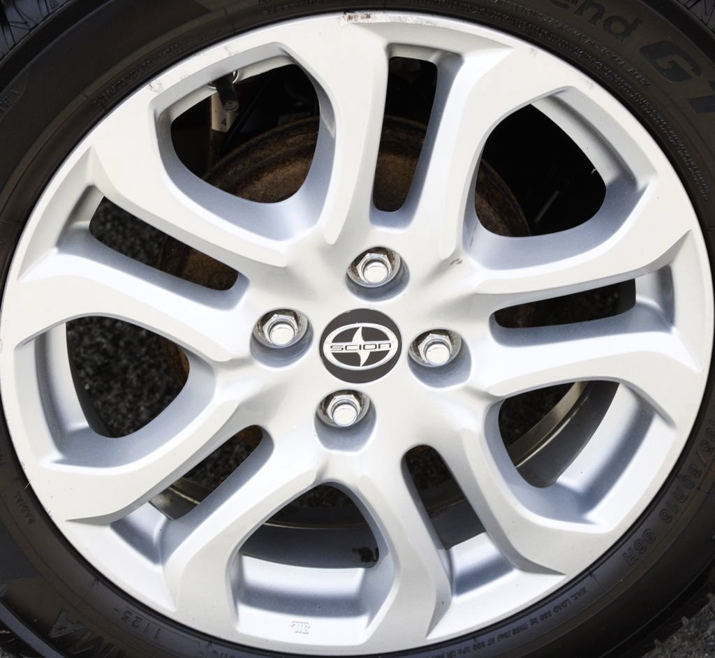 Used 2016 Scion iA FWD image 38