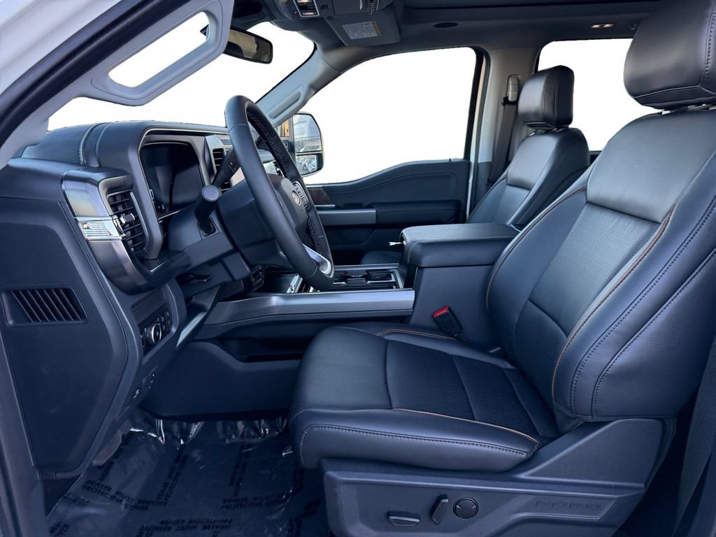 New 2026 Ford F250 Lariat w/ Black Appearance Package AWD/4WD image 10