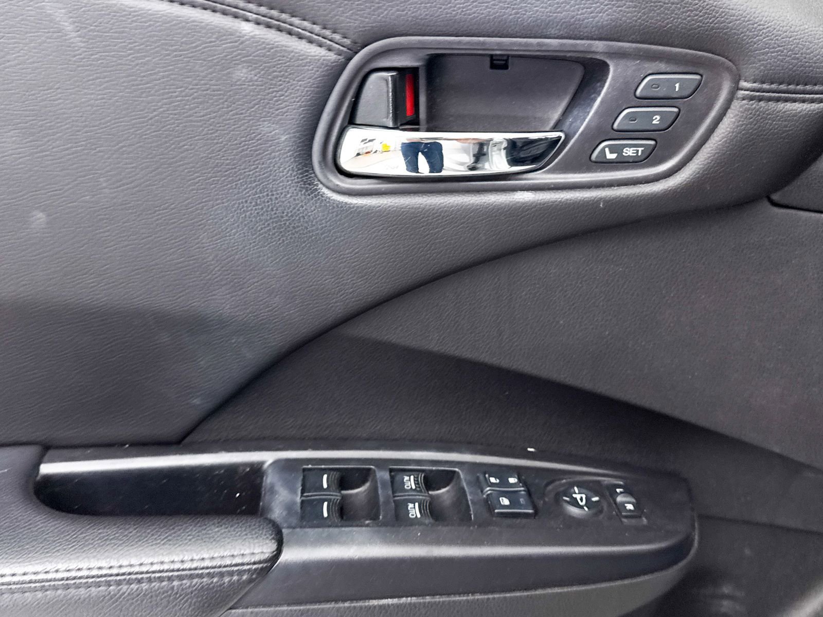 Used 2015 Acura RDX FWD w/ Technology Package image 25