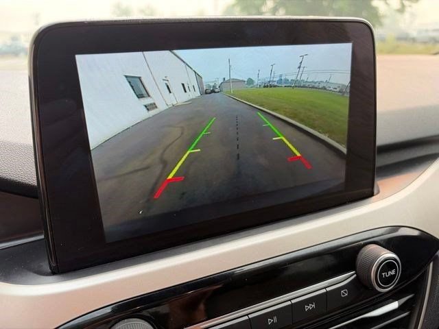 Used 2022 Ford Escape SE w/ Convenience Package FWD image 25