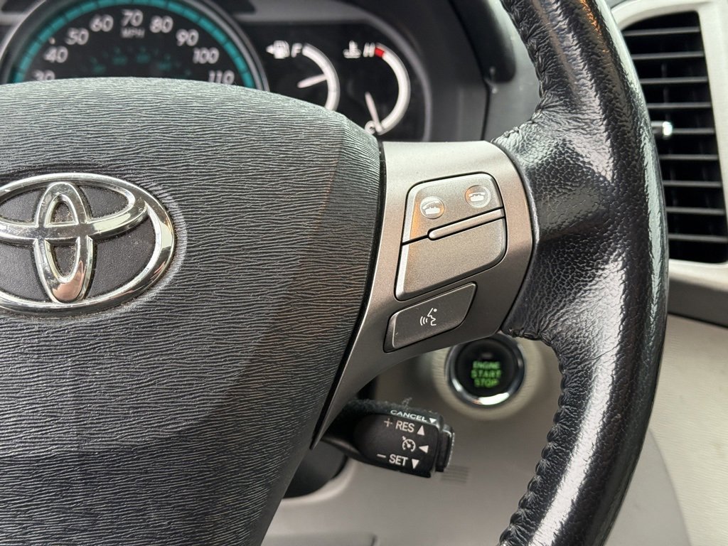 Used 2010 Toyota Venza image 15