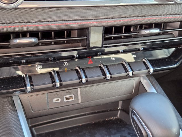 Certified 2026 Chevrolet Colorado Z71 AWD/4WD image 21