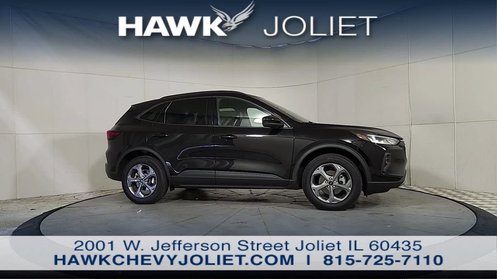 Used 2025 Ford Escape ST-Line Select AWD/4WD image 8