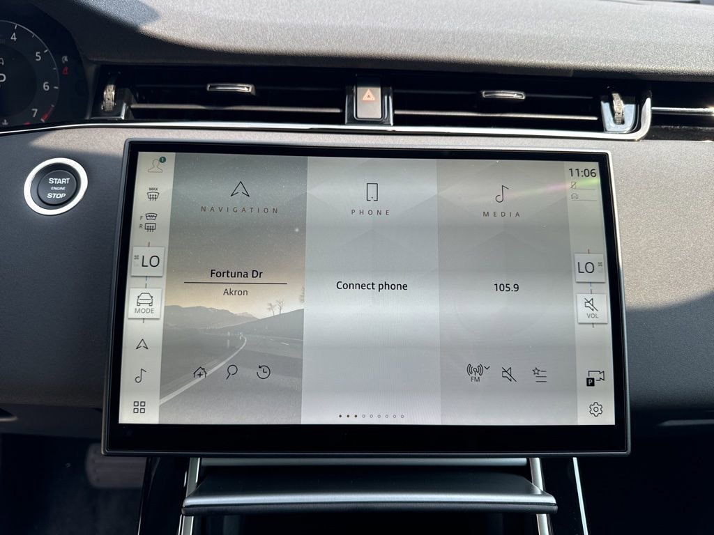 Used 2025 Land Rover Range Rover Evoque S image 23