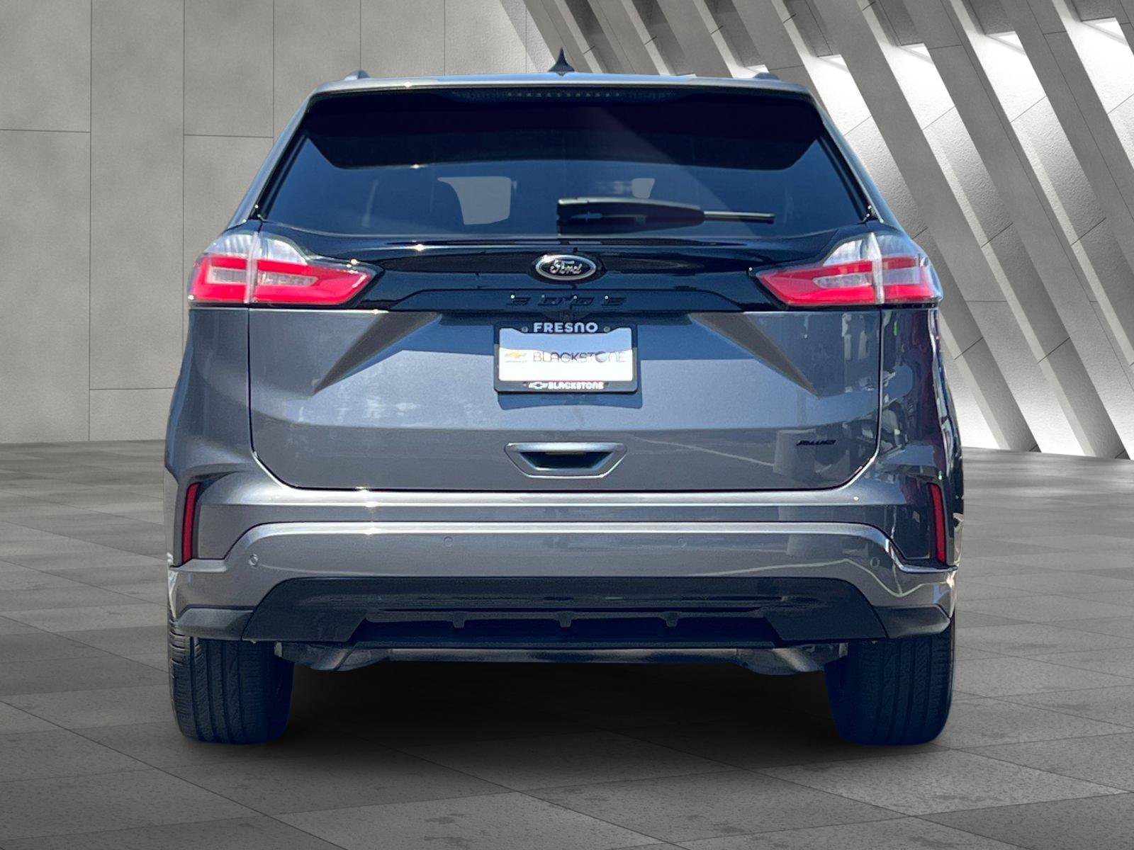 Used 2024 Ford Edge SE w/ Black Appearance Package AWD/4WD image 5