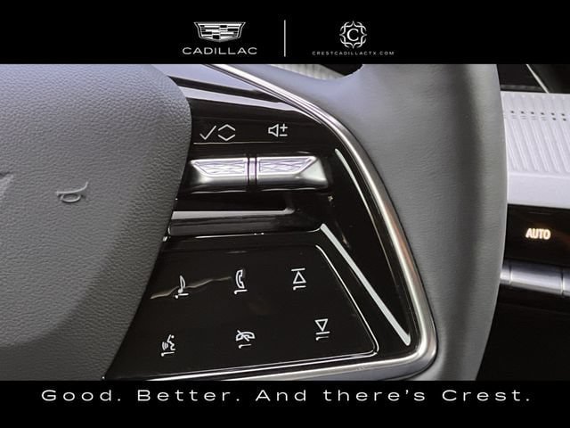 Used 2025 Cadillac Optiq Luxury 2 AWD/4WD image 18