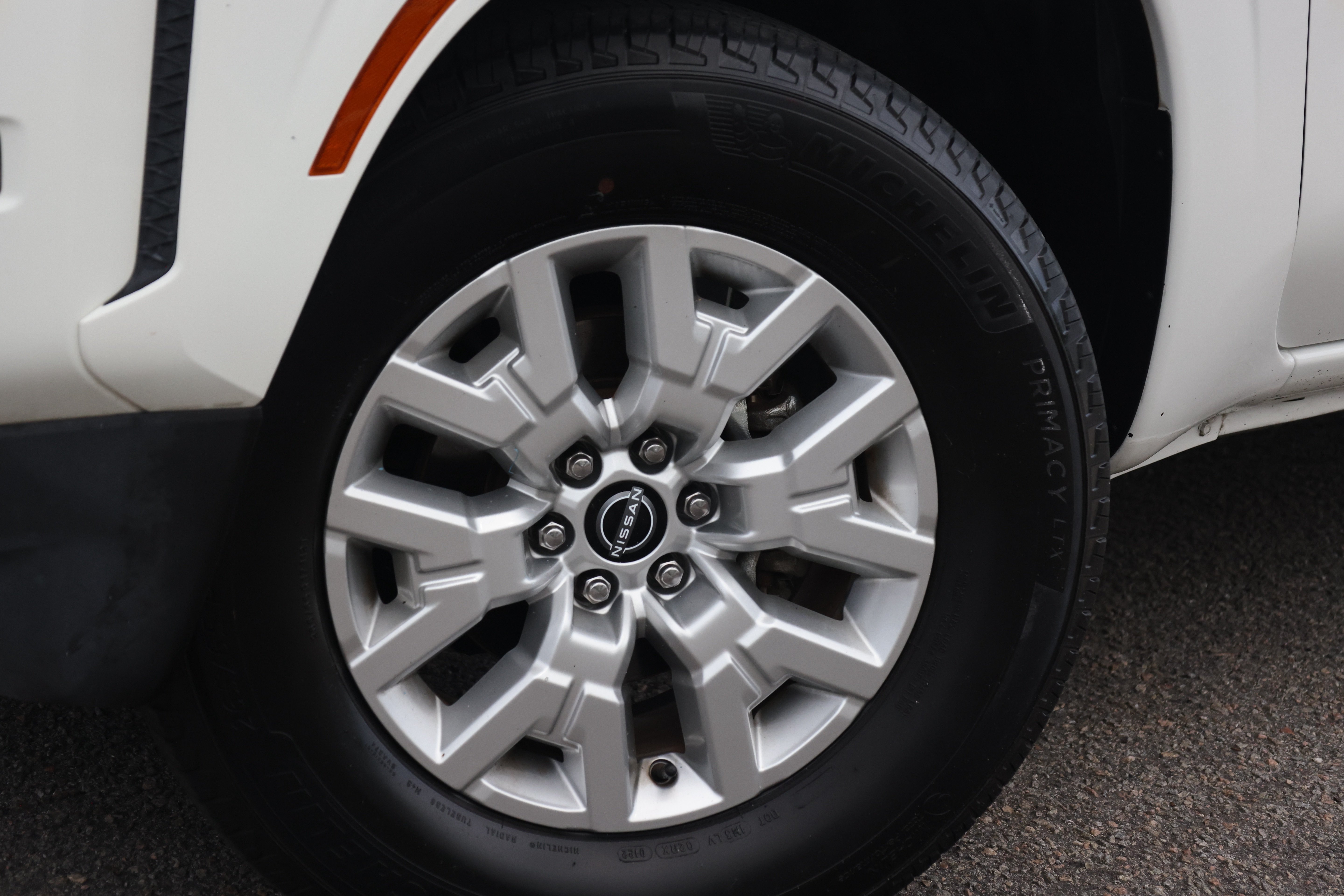 Used 2022 Nissan Frontier SV w/ Technology Package RWD image 15