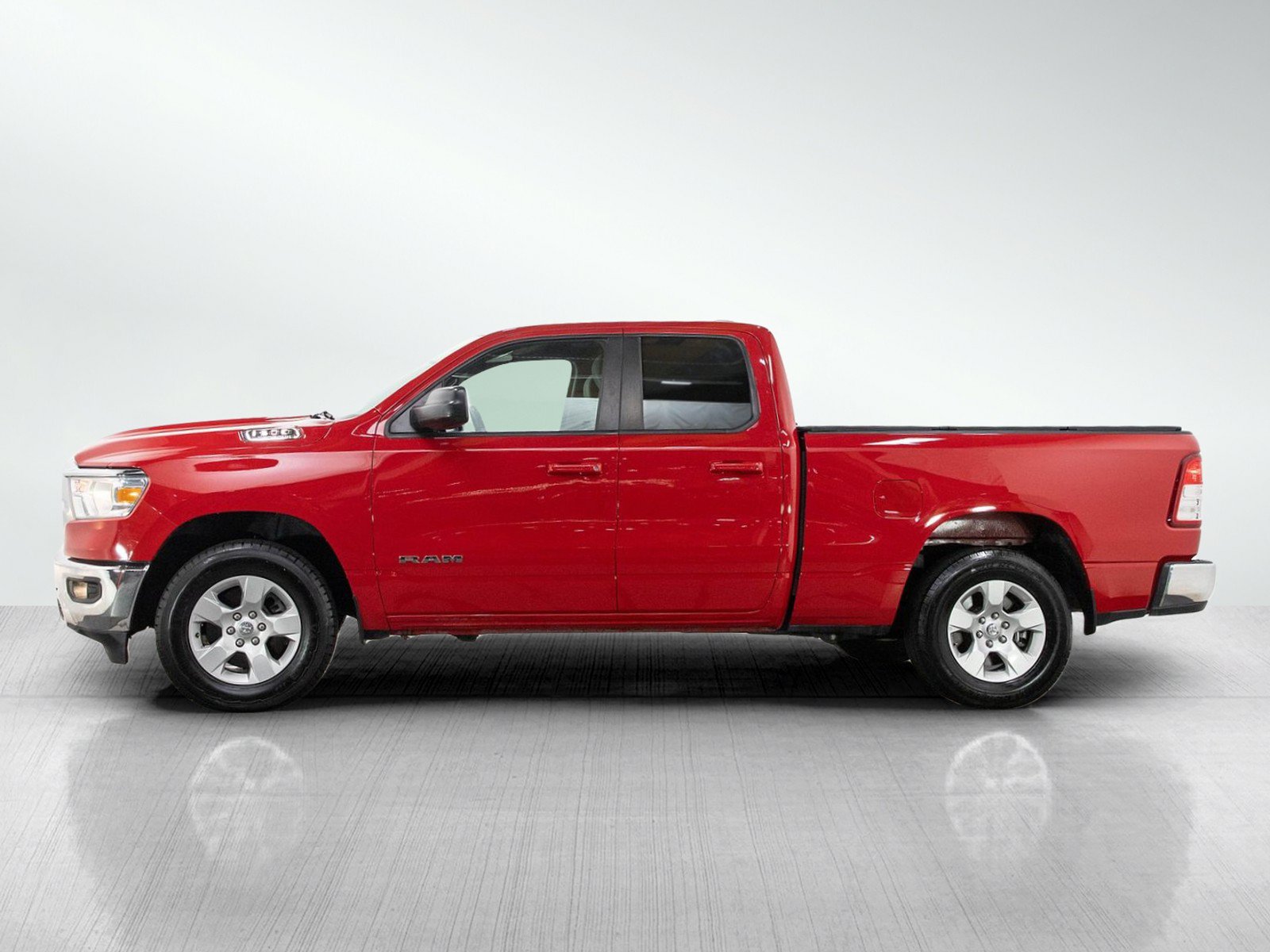 Used 2022 RAM 1500 Big Horn AWD/4WD image 2