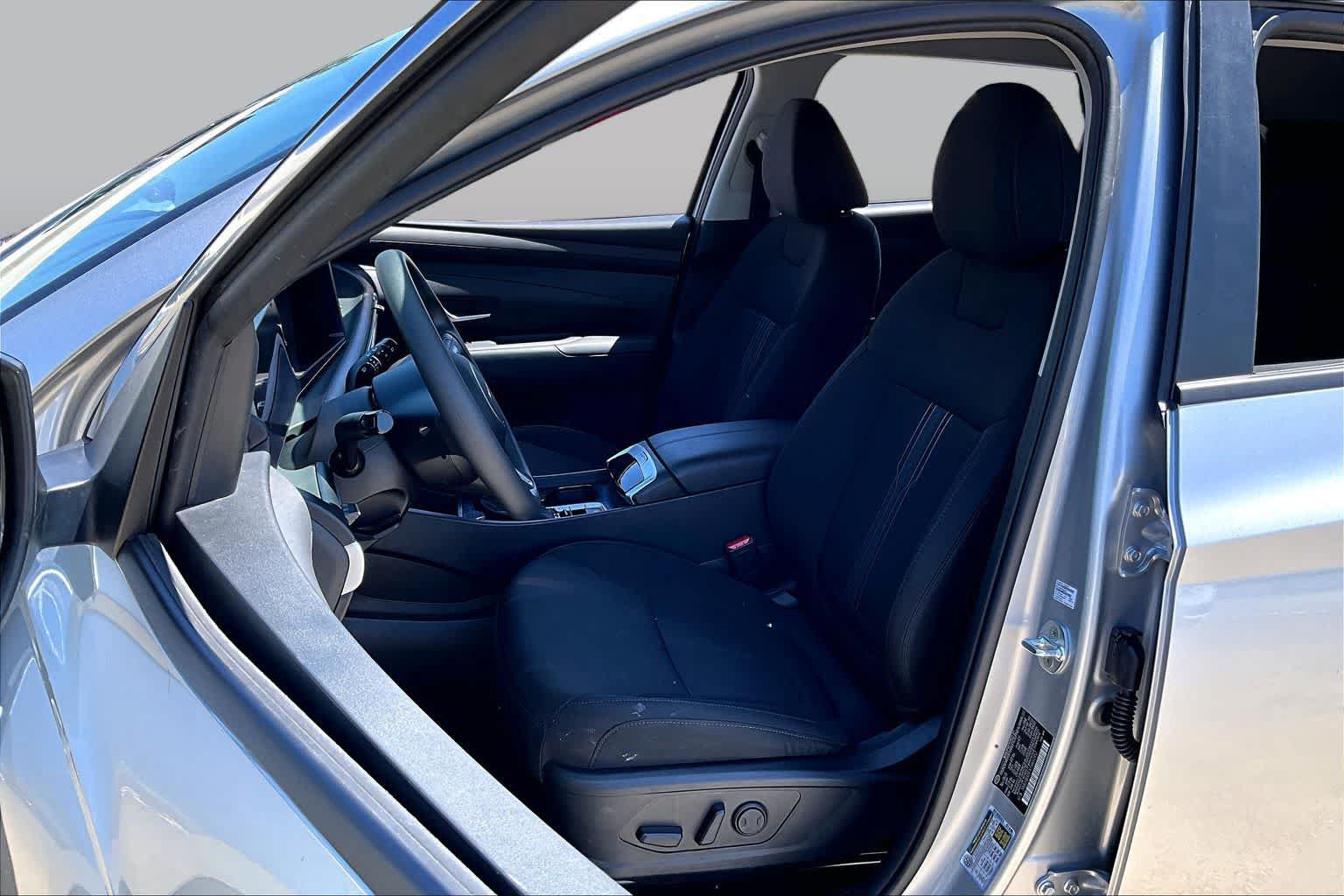 Used 2026 Hyundai Tucson SEL FWD image 7