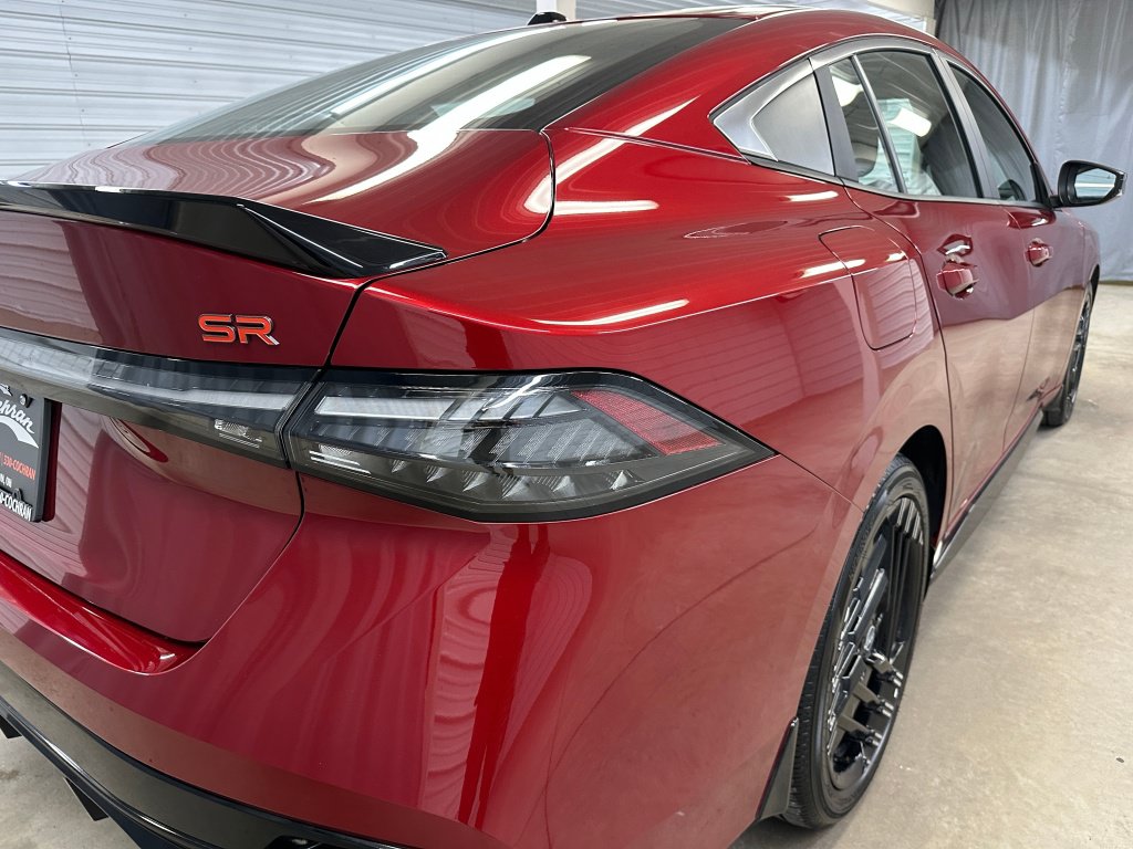 Used 2026 Nissan Sentra SR w/ Floor Mat Package FWD image 23