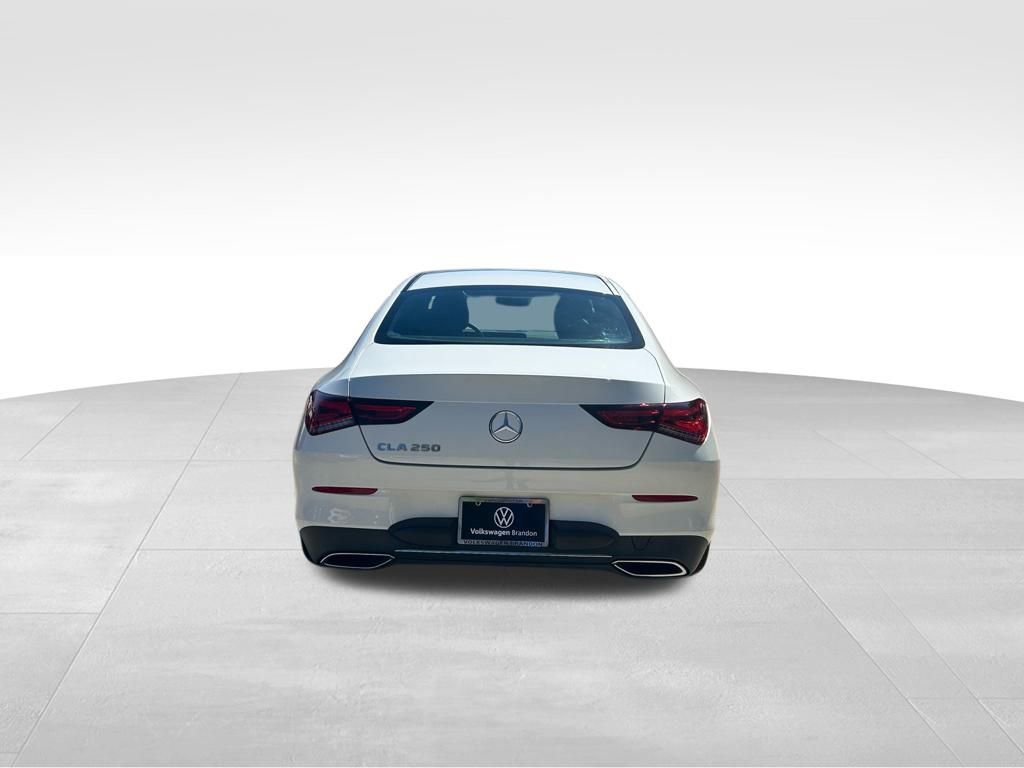 Used 2023 Mercedes-Benz CLA 250 image 4