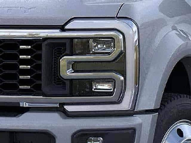 New 2026 Ford F450 Platinum w/ FX4 Off-Road Package AWD/4WD image 18