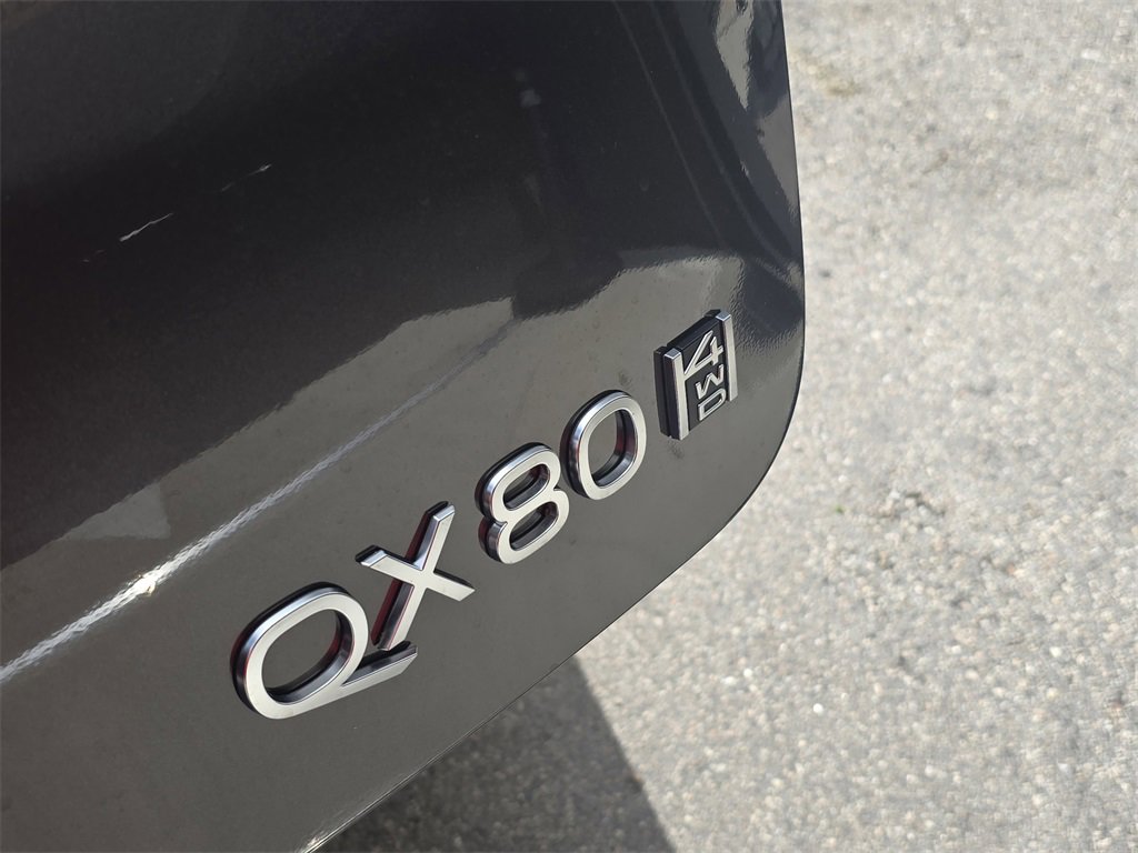 New 2026 INFINITI QX80 Luxe w/ Cargo Package image 8