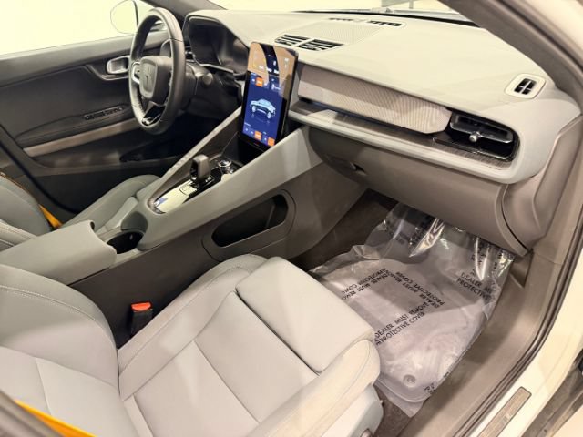 Used 2022 Polestar Polestar 2 w/ Performance Package AWD/4WD image 32