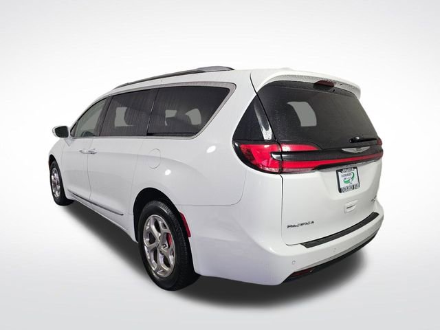 Used 2021 Chrysler Pacifica Limited image 5