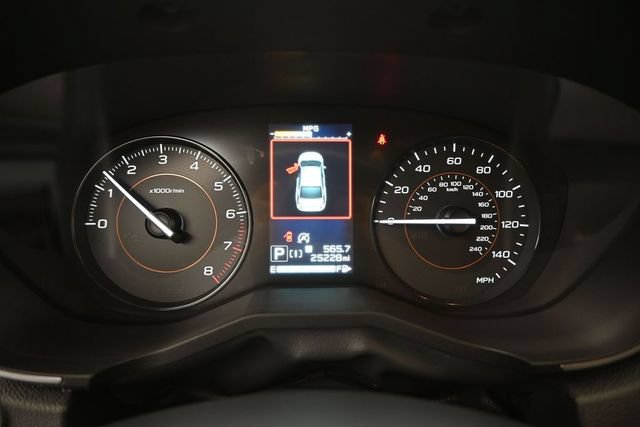 Used 2021 Subaru Crosstrek 2.0i Premium w/ Moonroof Package AWD/4WD image 7