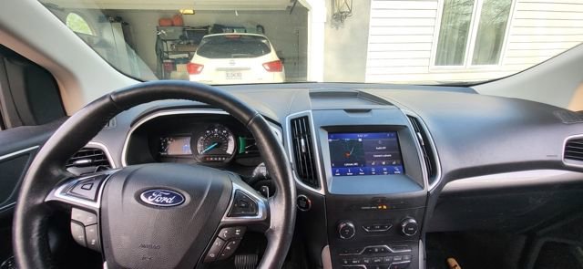 Used 2020 Ford Edge SEL w/ Convenience Package image 7