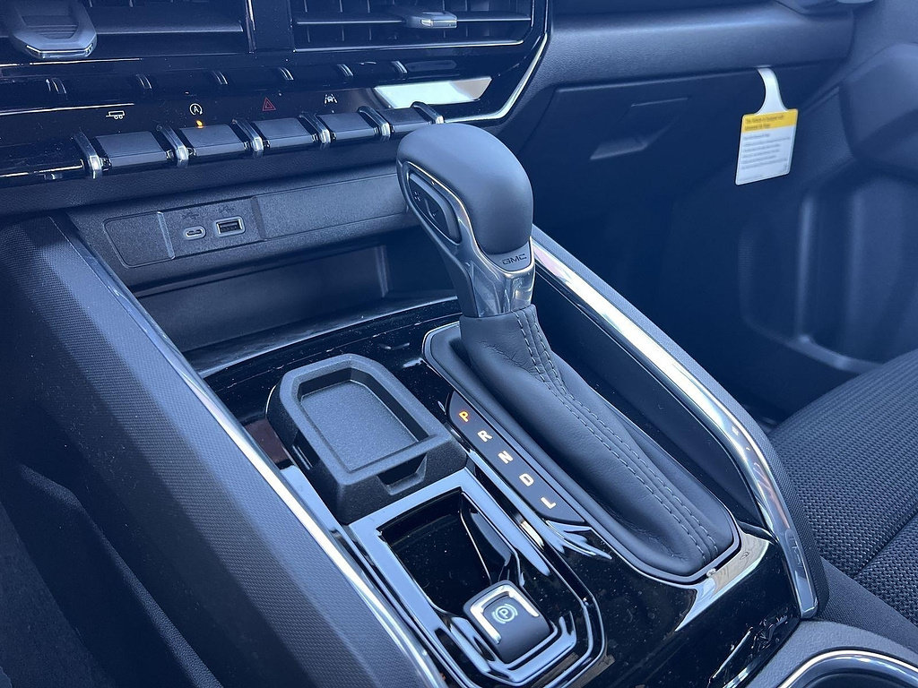 New 2026 GMC Canyon Elevation RWD image 21