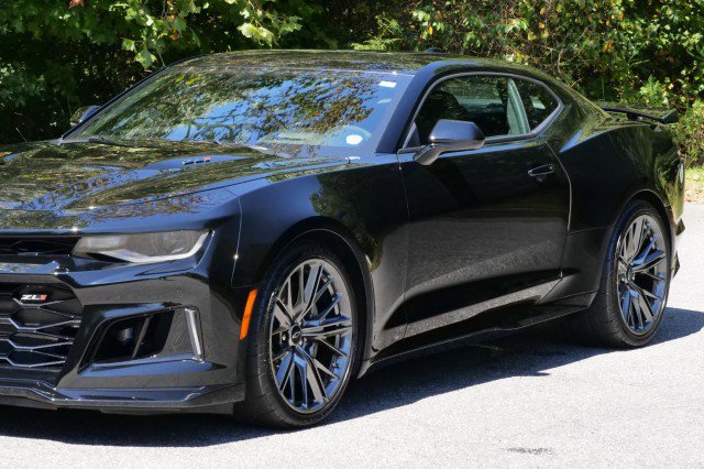Used 2023 Chevrolet Camaro ZL1 image 32