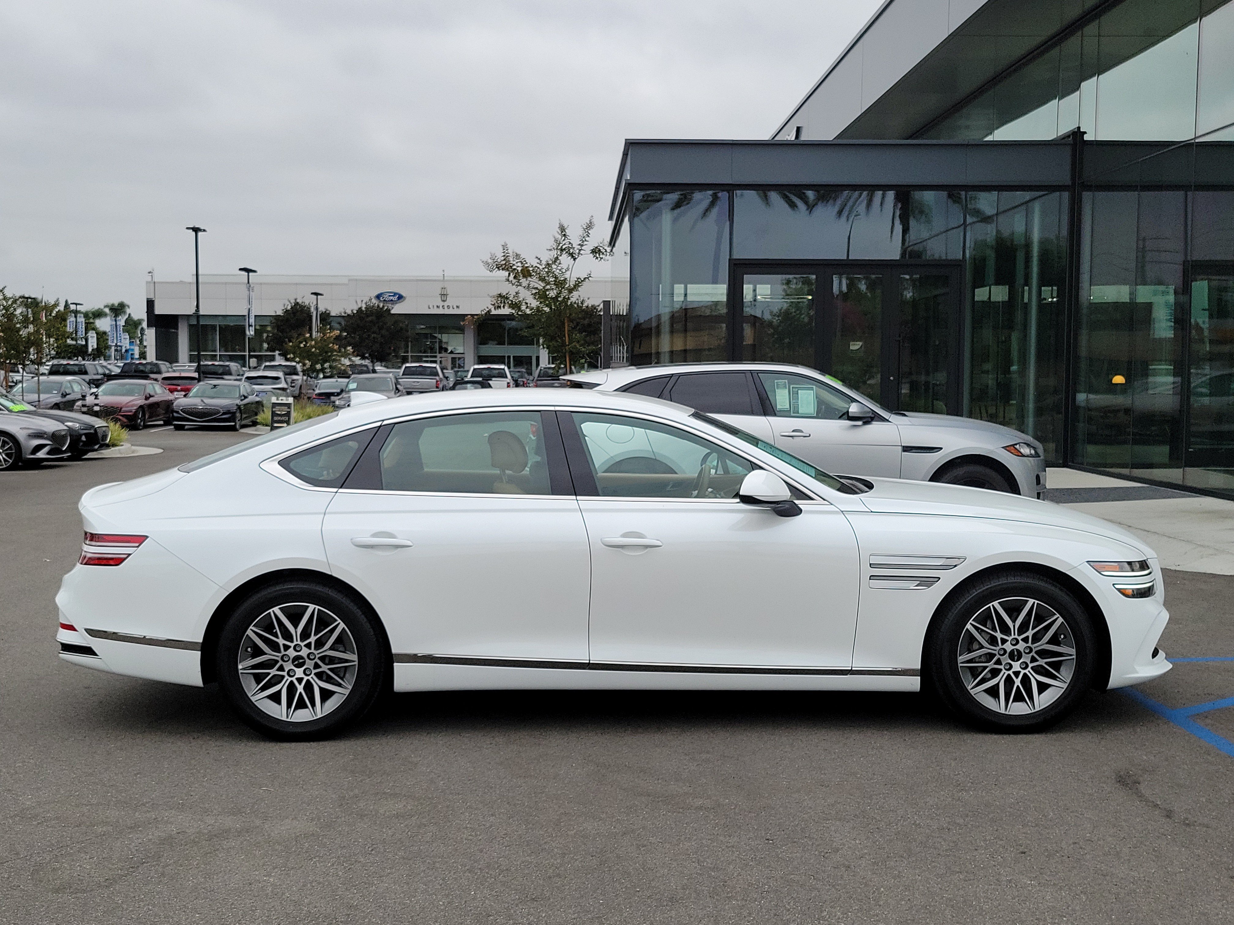 Certified 2026 Genesis G80 2.5T AWD/4WD image 5