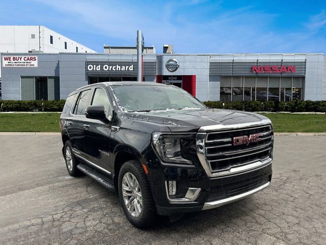 Used 2022 GMC Yukon SLT w/ SLT Luxury Package image 3
