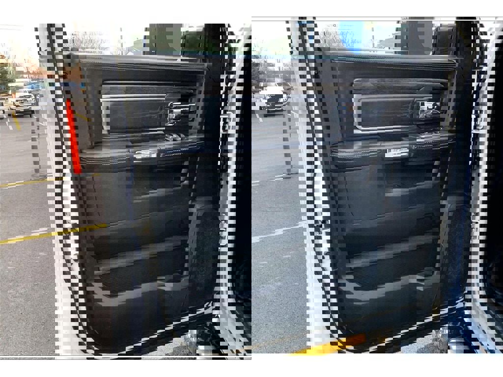 Used 2015 RAM 2500 Limited image 24