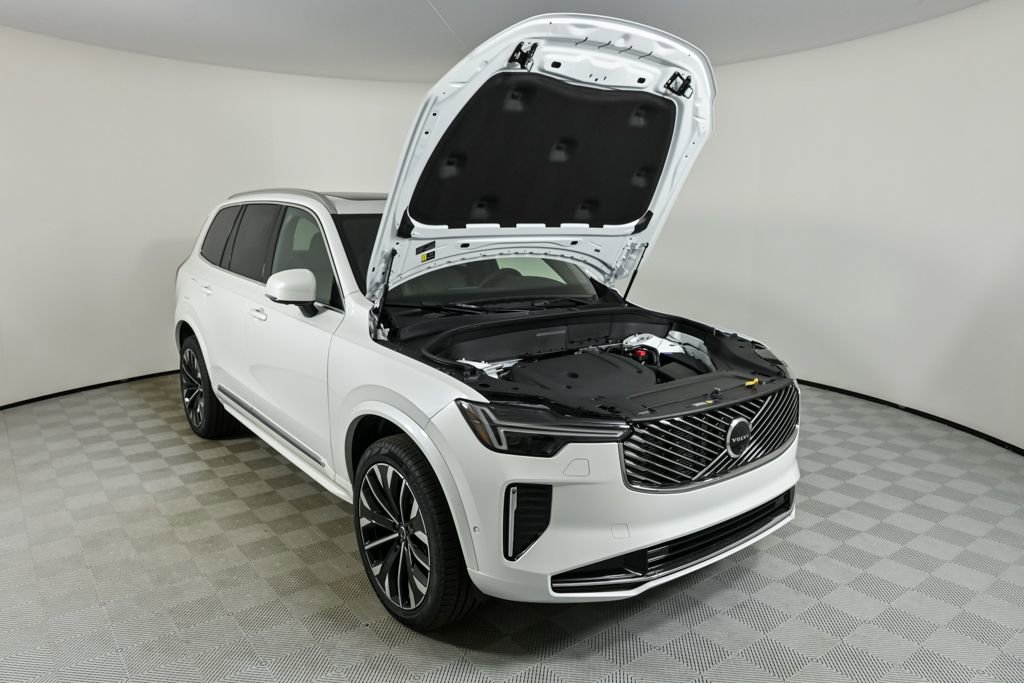 New 2026 Volvo XC90 B6 Plus w/ Protection Package Premier image 35