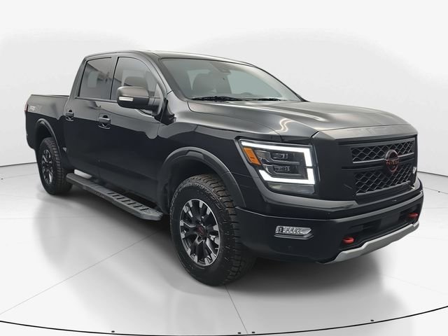 Used 2024 Nissan Titan PRO-4X w/ Pro-4x Convenience Package image 2