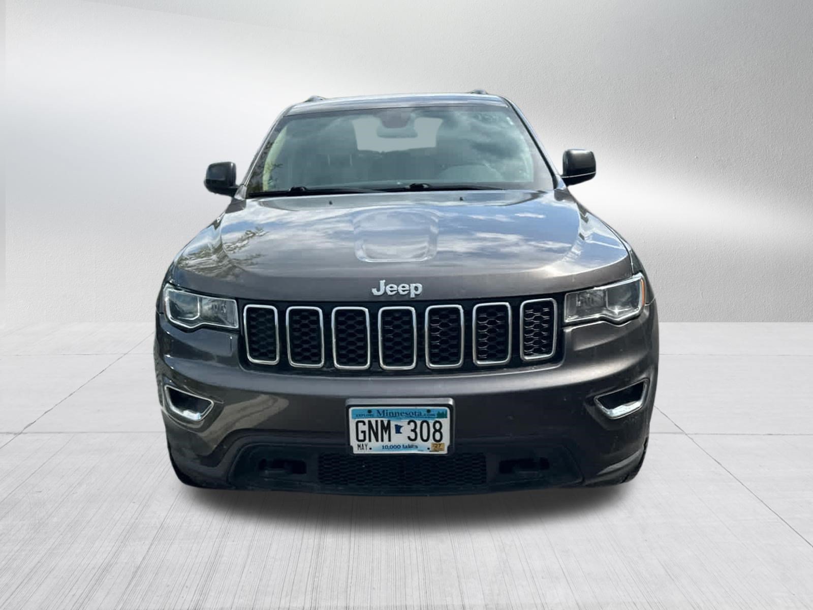 Used 2021 Jeep Grand Cherokee Laredo AWD/4WD image 8