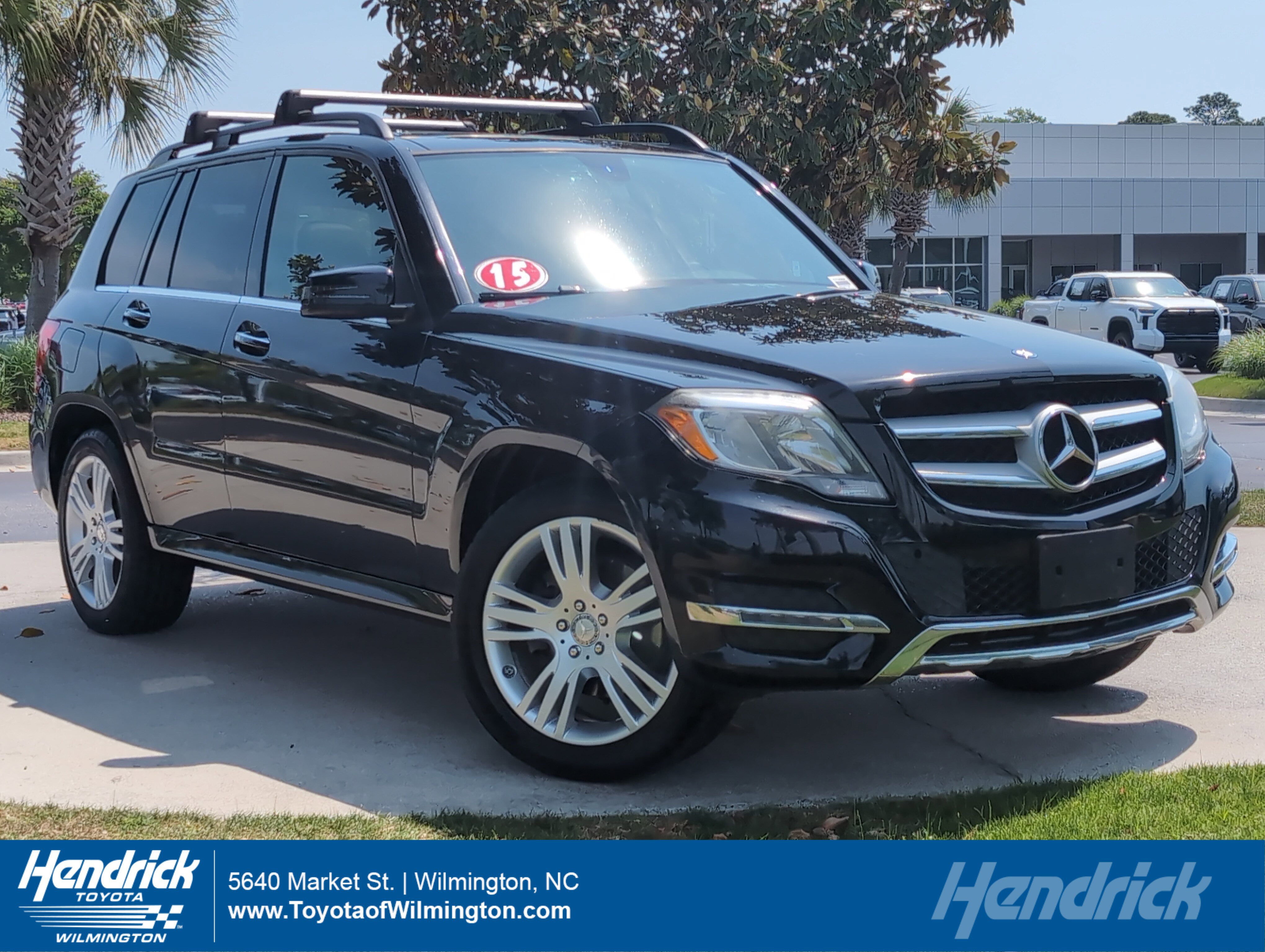 Used 2015 Mercedes-Benz GLK 350 4MATIC image 1