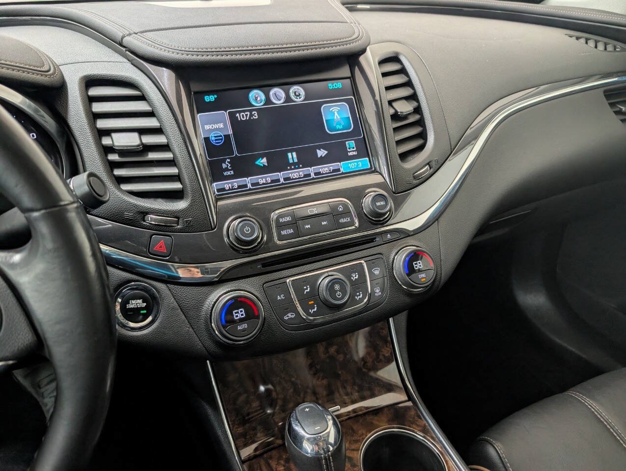 Used 2014 Chevrolet Impala LTZ FWD image 10