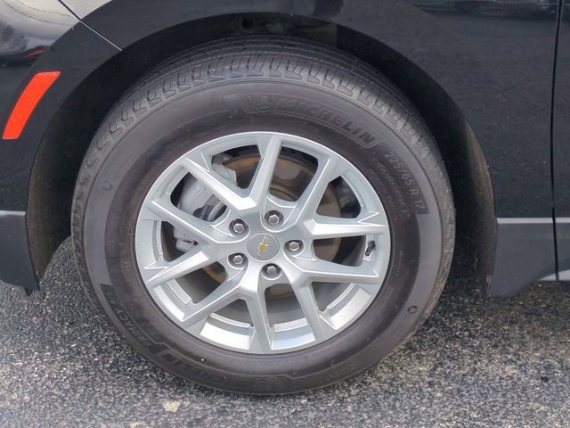 Certified 2023 Chevrolet Equinox LT FWD image 32